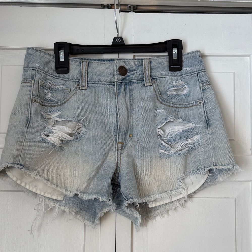 American Eagle Outfitters Women's Light Blue Denim Shorts Summer Edit - Picture 3 of 5